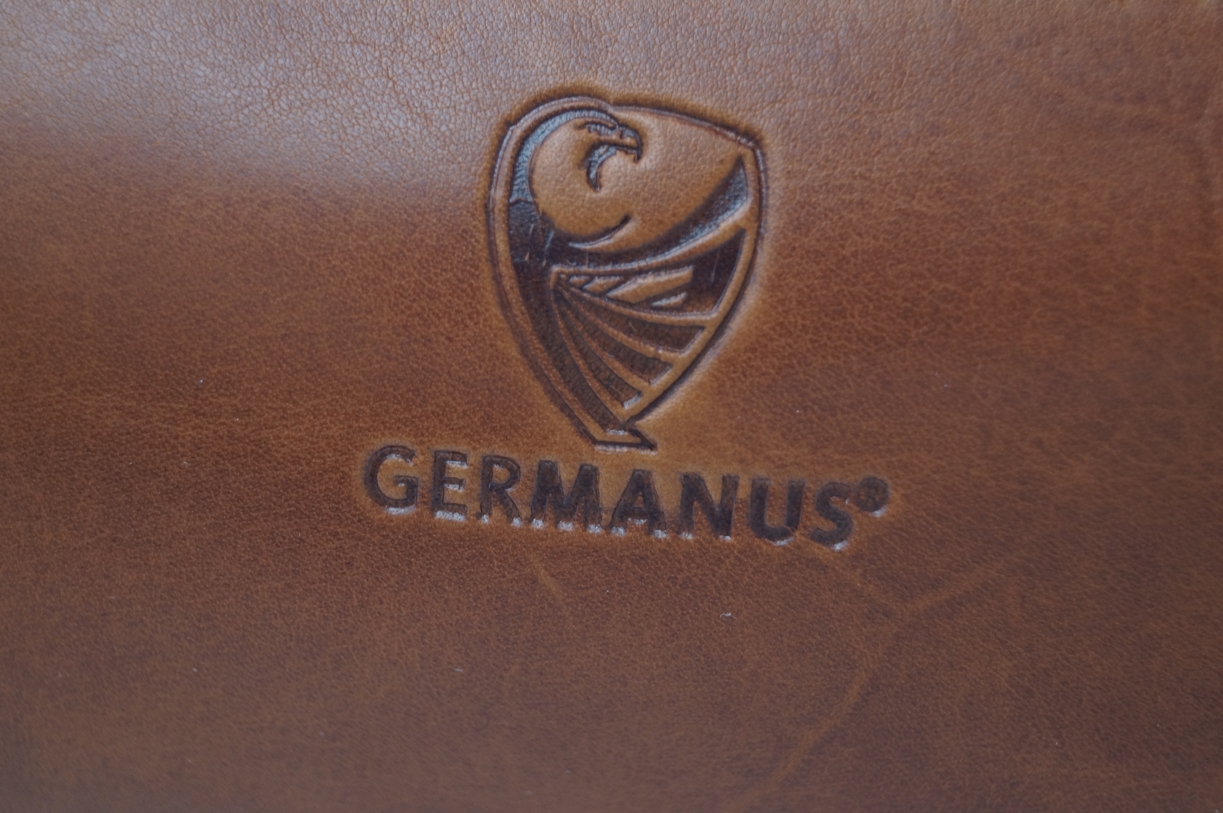 GERMANUS Kreditkartenetui Zip - Made in EU - Leder Etui für Kreditkarten und Visitenkarten, braun