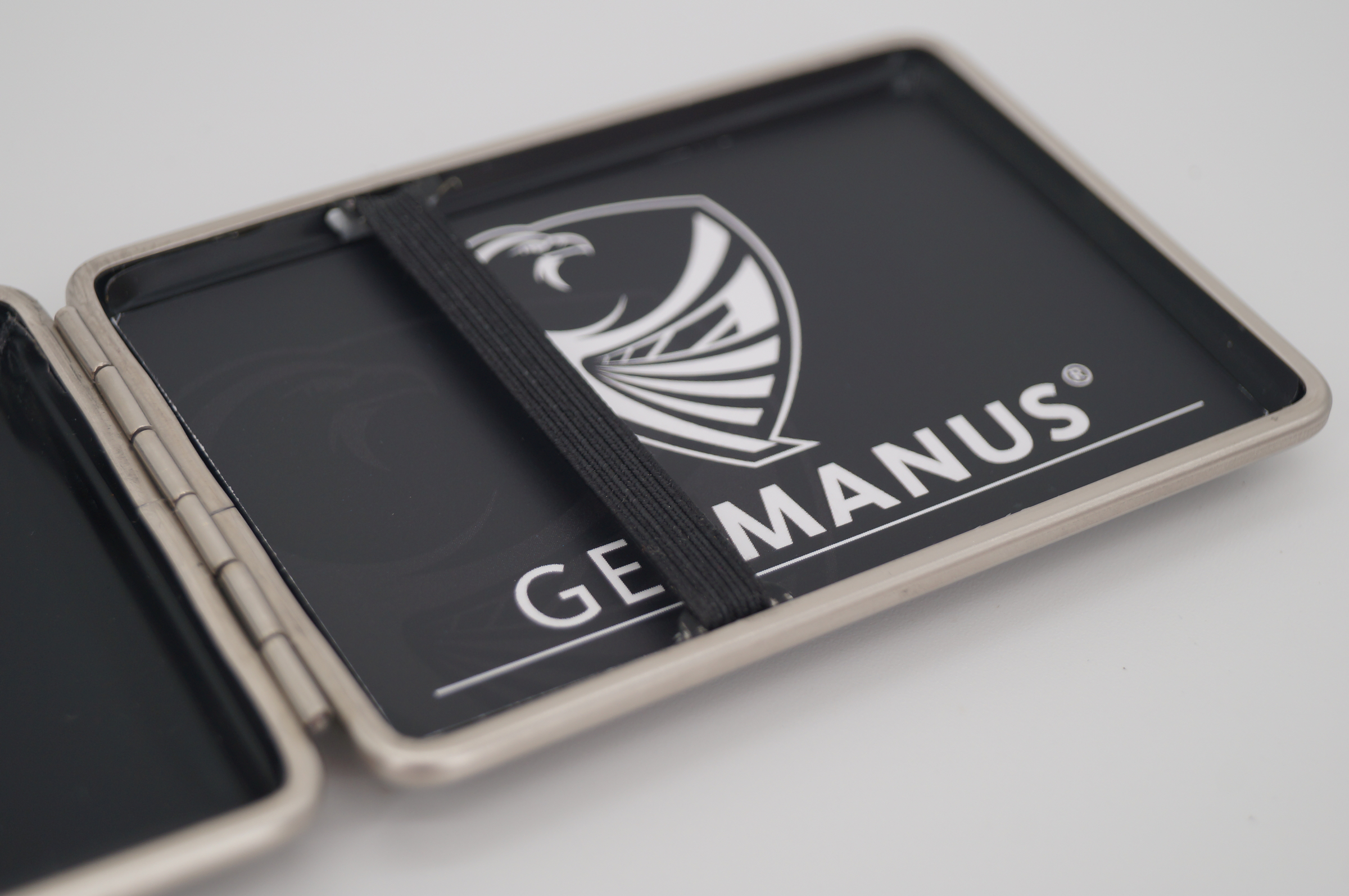 GERMANUS Visitenkartenetui - Deutsche Handarbeit, Made in Germany, Schwarz II