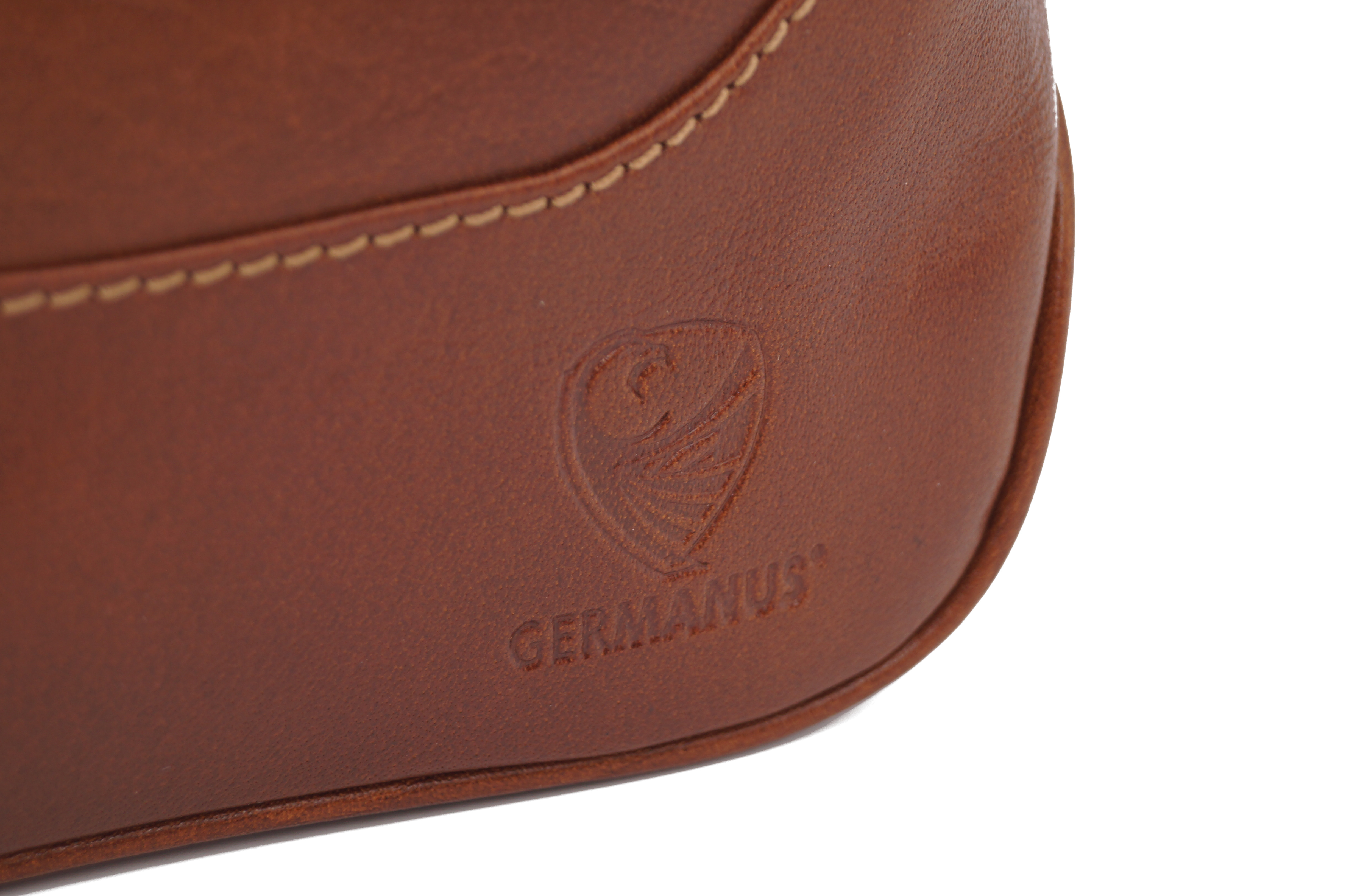 GERMANUS geräumige Kulturtasche "Andreas" aus Echtleder in hellbraun