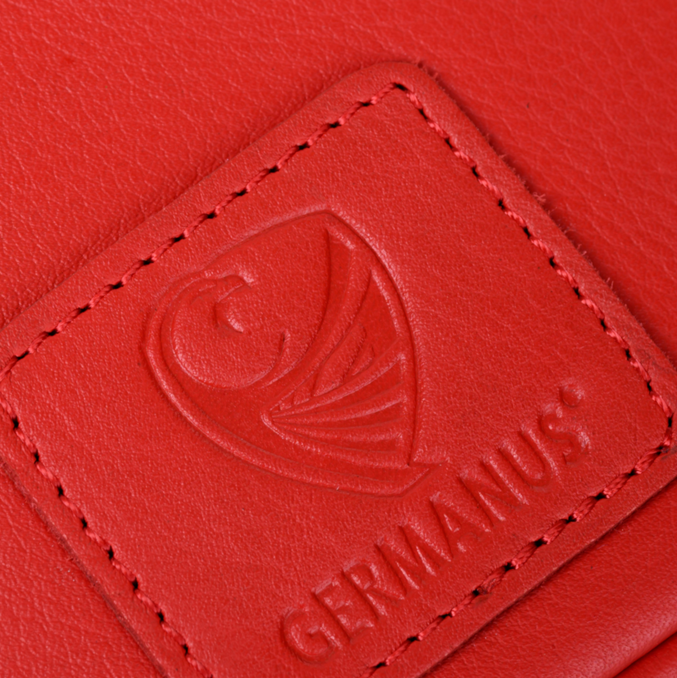 GERMANUS Gürteltasche Mika Crossbody Bag, Bum Bag, Bauchtasche, Umhängetasche, Tasche Leder Rot