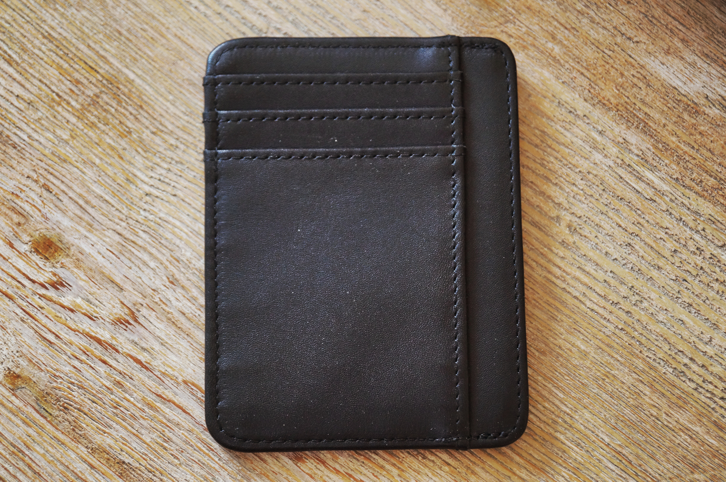 GERMANUS Furvus Kreditkartenetui - Made in EU - Leder Etui für Kreditkarten und Visitenkarten