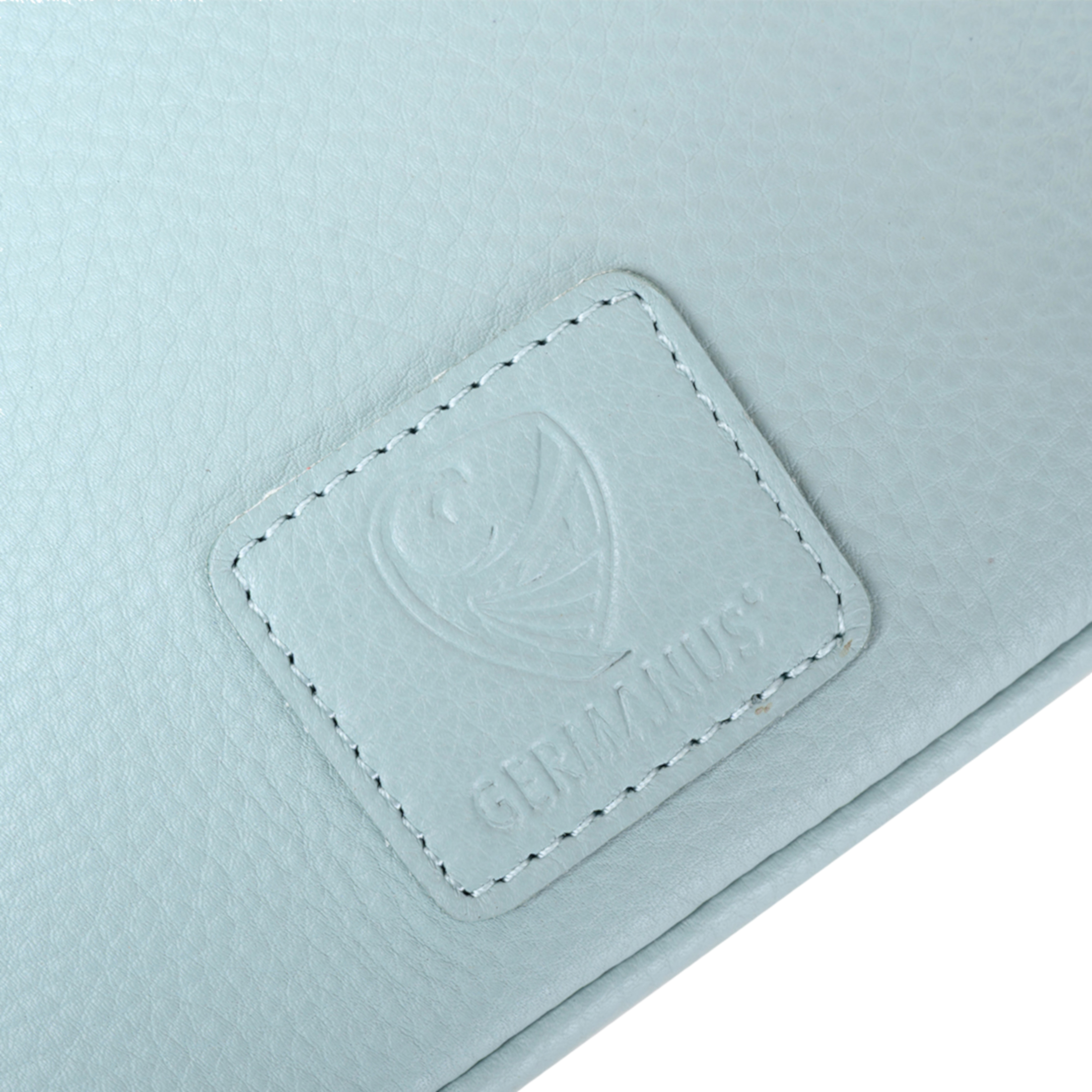 GERMANUS Gürteltasche Mika Crossbody Bag, Bum Bag, Bauchtasche, Umhängetasche, Tasche Leder Hellblau