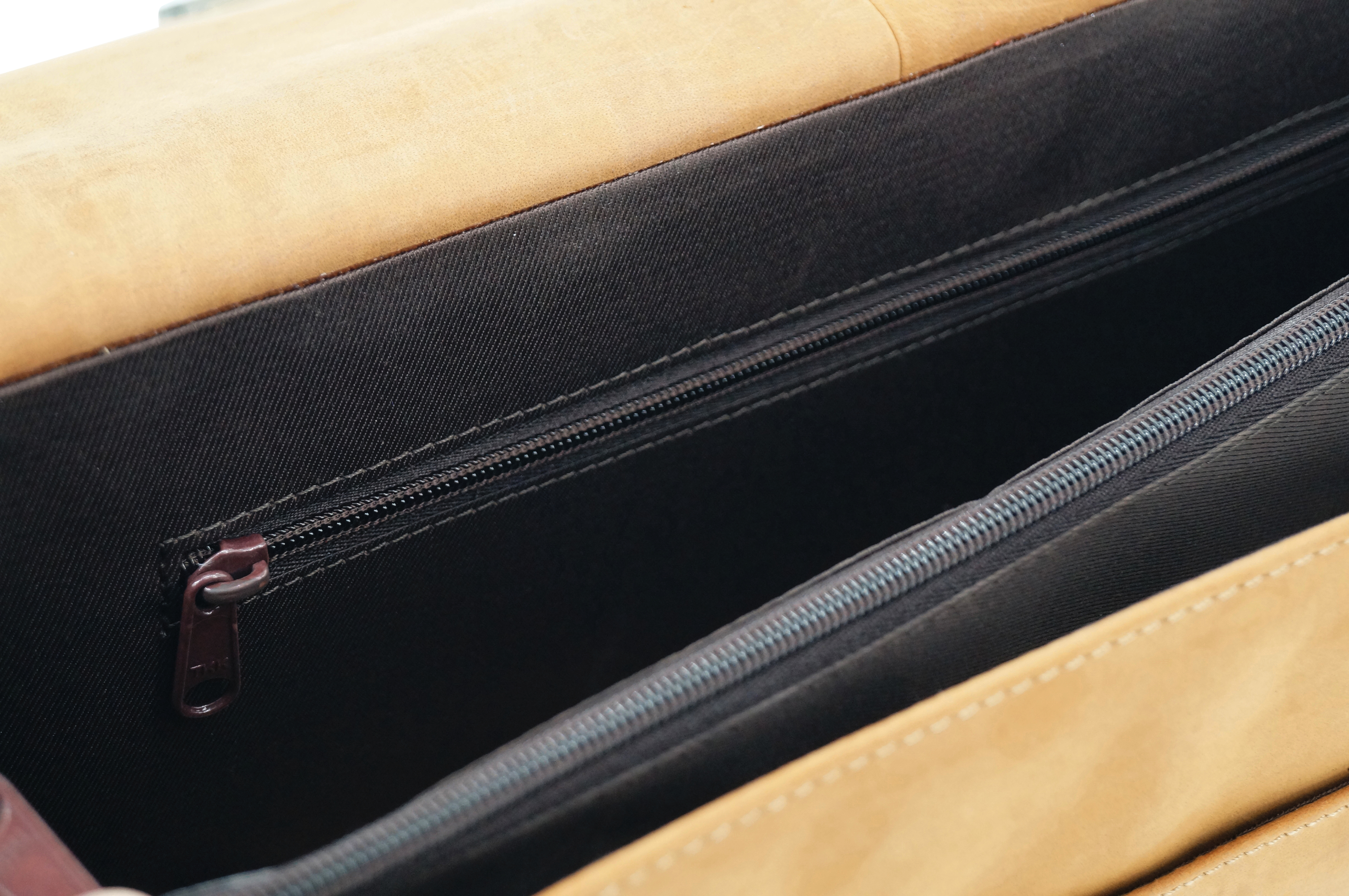 GERMANUS Aktentasche David aus Leder, Braun